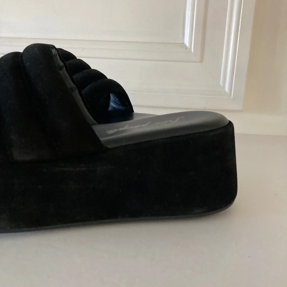 NWOT Free People Almost Paradise Black Suede Slip On Platform Sandals